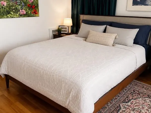Bedroom after cleaning