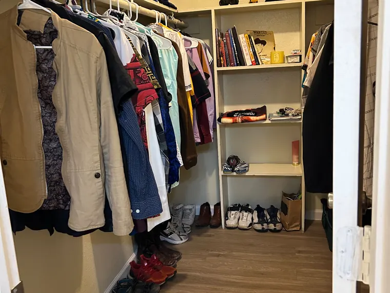 Closet after cleaning